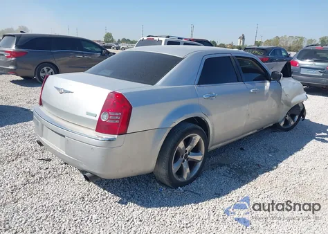 2005 Chrysler 300C from USA, damaged, VIN 2C3AA63H85H636467